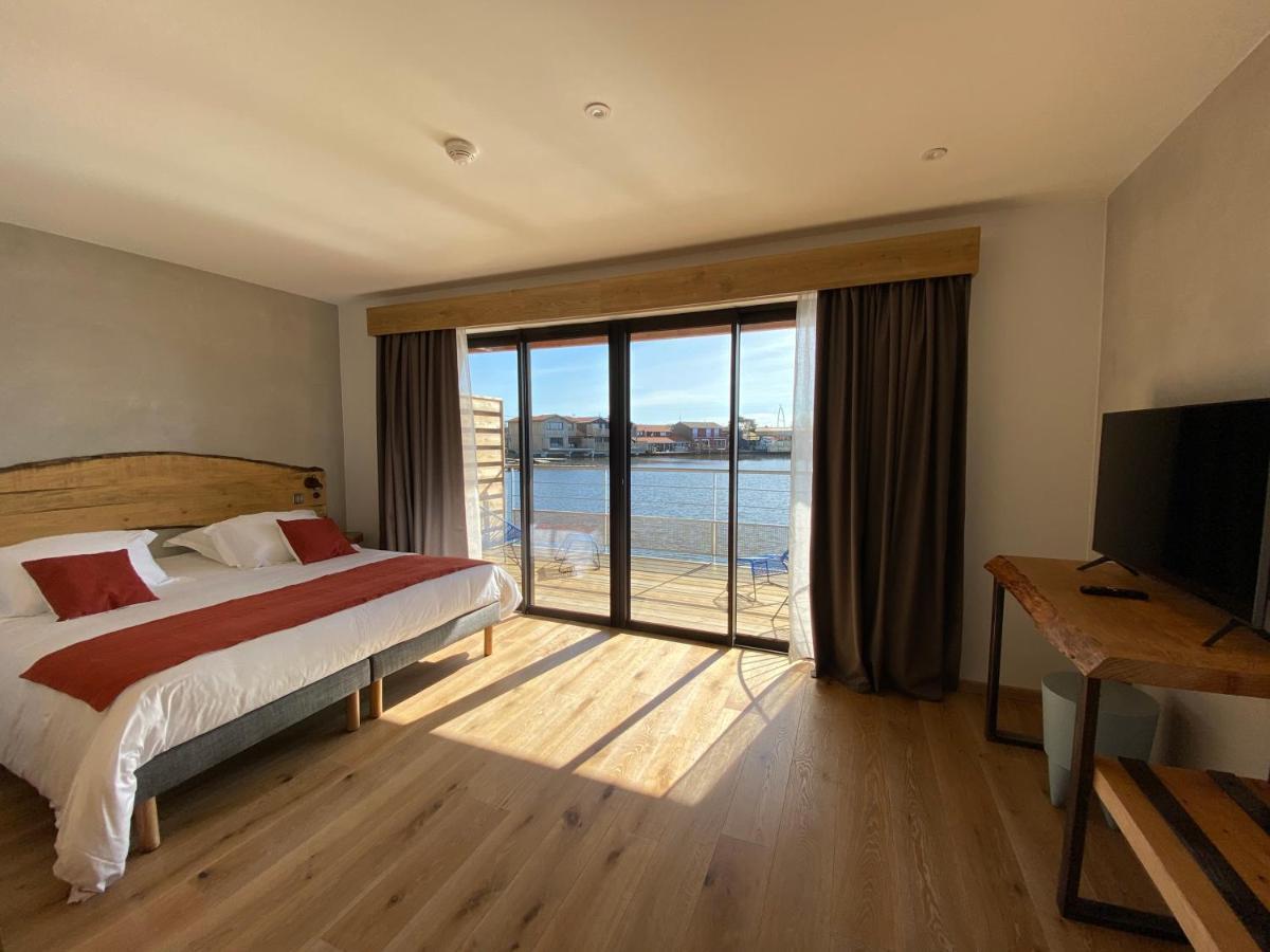 Aparthotel Les 12 De Larros Gujan-Mestras Exteriér fotografie