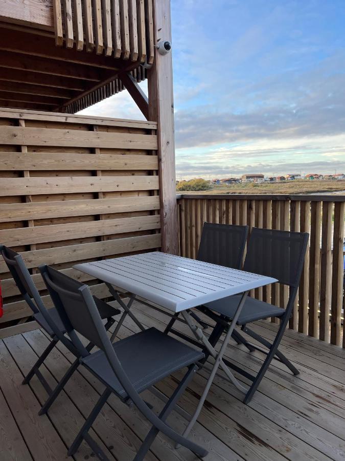 Aparthotel Les 12 De Larros Gujan-Mestras Exteriér fotografie