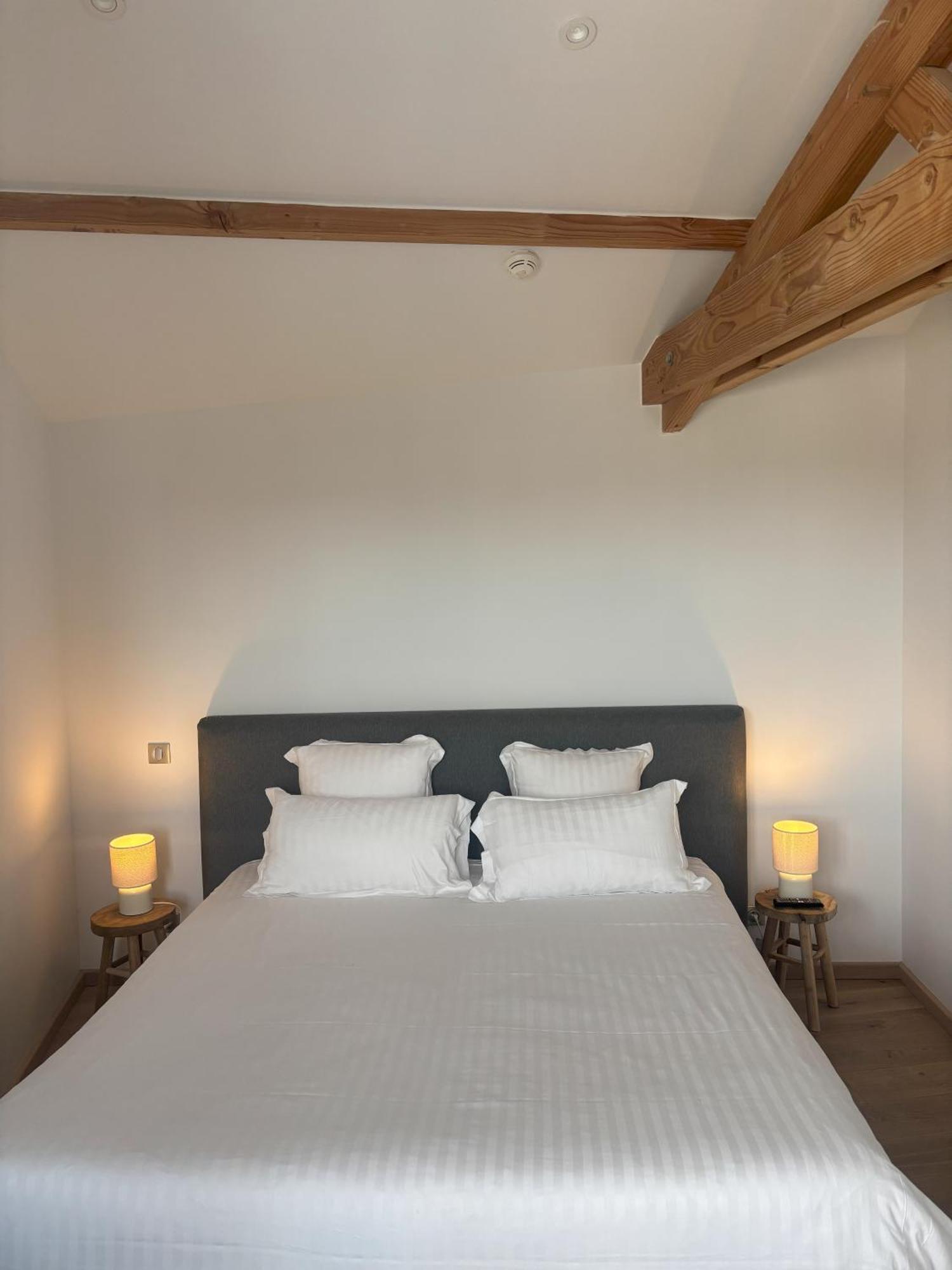 Aparthotel Les 12 De Larros Gujan-Mestras Exteriér fotografie